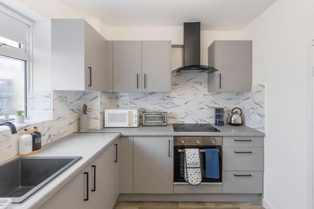 Apartament Shard View 2Br Next Tower Bridge Londyn Zewnętrze zdjęcie