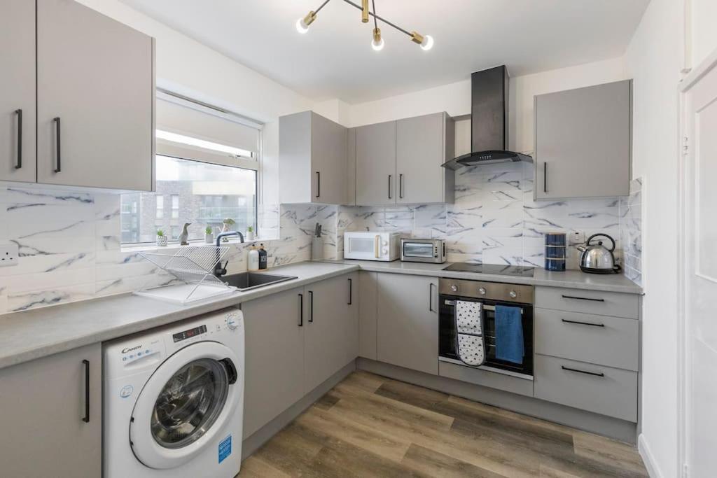 Apartament Shard View 2Br Next Tower Bridge Londyn Zewnętrze zdjęcie
